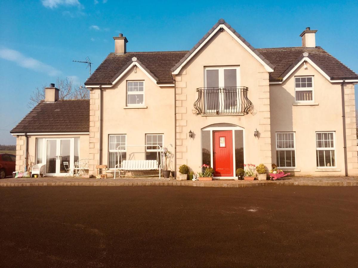 Country House And Spa Coleraine Exterior foto